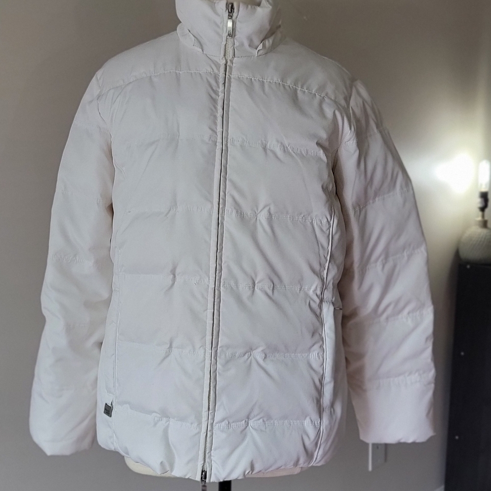 Bold Spirit Snowy White Down Puffer Ski Jacket. Size M
